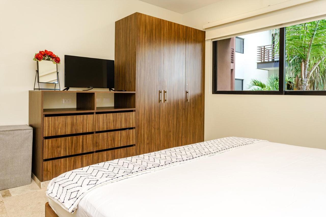 Luxurious Arenis Condo Living By Stella Rentals ปลายาเดลการ์เมน ภายนอก รูปภาพ